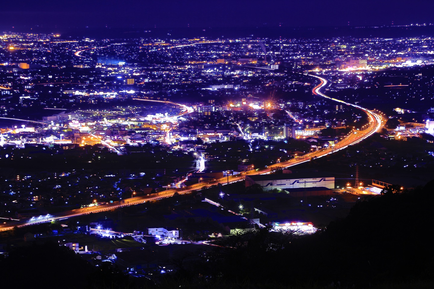 117 静岡 焼津市の夜景 (2019/12)